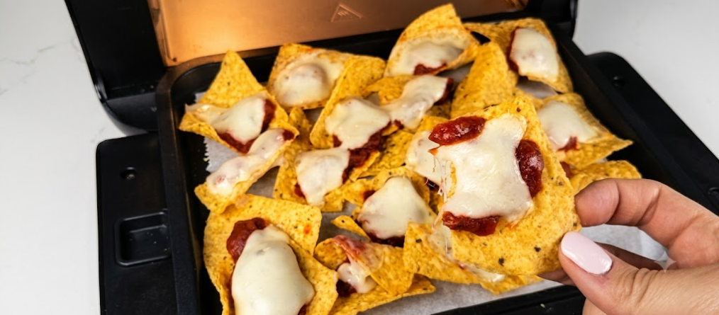 Receta de nachos con la Freidora de Aire Lidl Silvercrest y salsa mejicana de mercadona